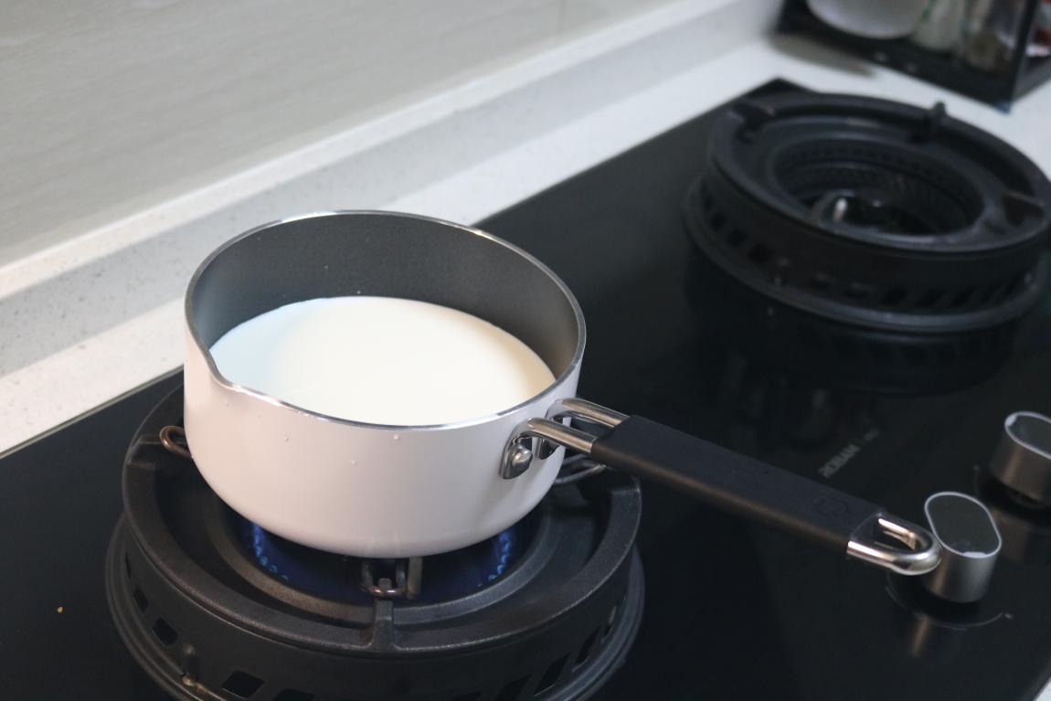 使用简单清洗方便，知吾煮奶锅体验