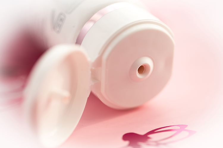 兰蔻粉水用了痒,干皮适合用兰蔻粉水真实测评