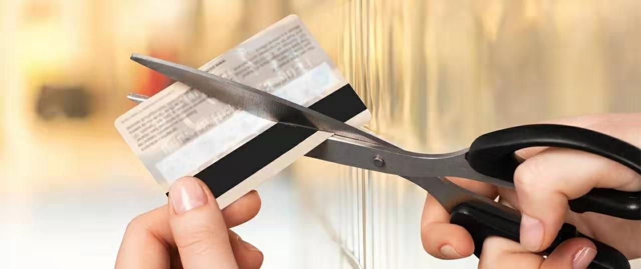 个人办理多少张银行卡比较合适,个人需要几张银行卡