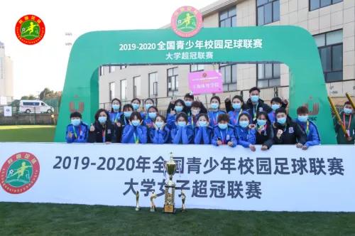 梅西c罗之前足球先生,前恒大足校球员