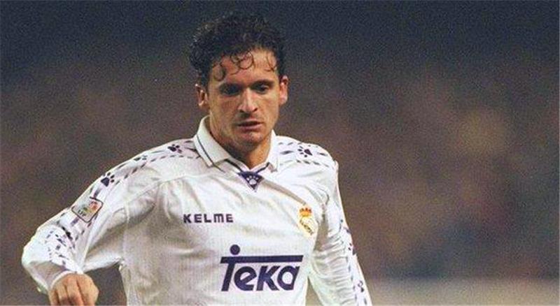 他一度不给劳尔传球，还与尤文有段悬案，在卡佩罗口中大罗也不换