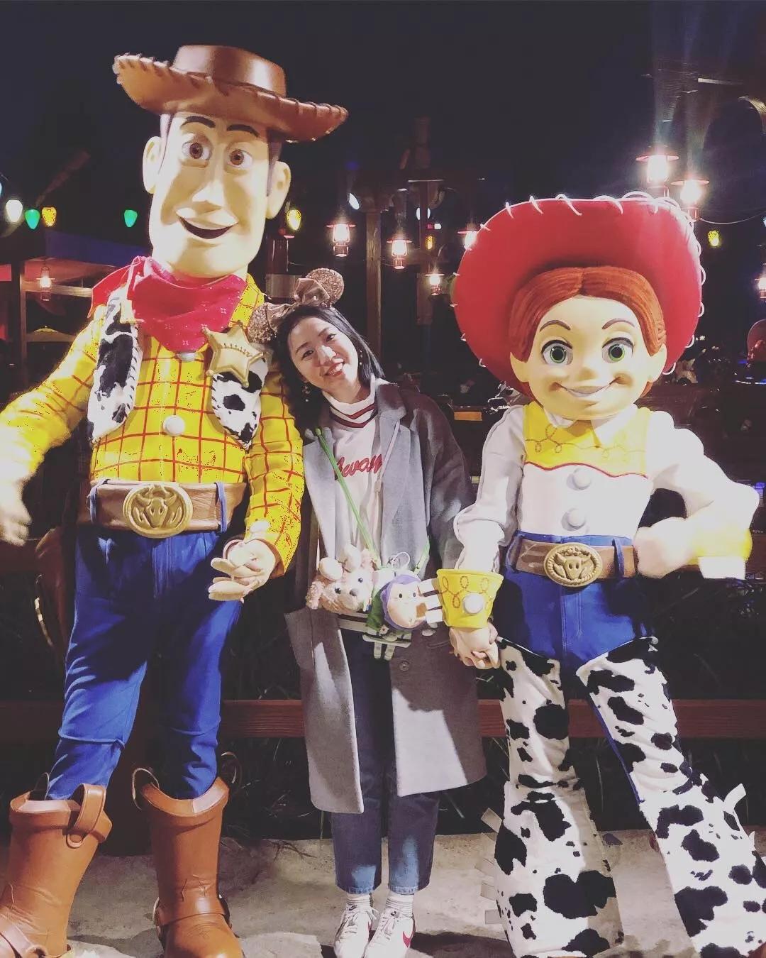 假期撒手没的戏精同事们,竟然在我挤春运的时候吹海风??(下)