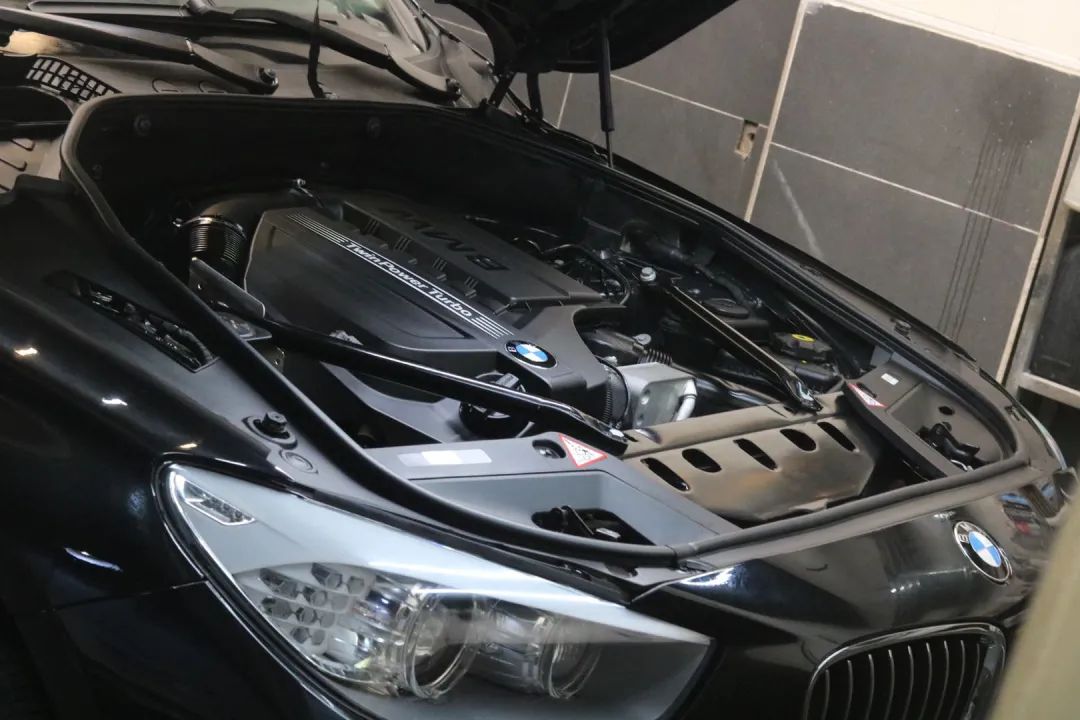 怪兽修车：翻新一辆11年破烂不堪的宝马GT，车况不忍直视