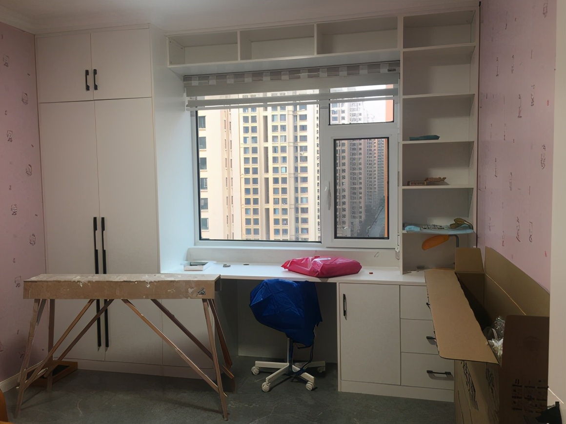 50平米装修家具电器一共多少钱,新房子的家具和电器要花多少钱