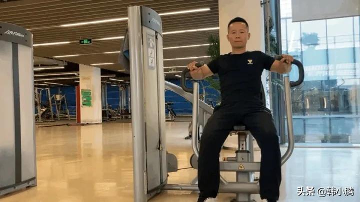 健身房器械腿部使用全解,健身房什么器械减肚子