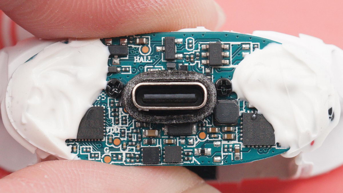 拆解报告：OPPOEncoAir真无线蓝牙耳机