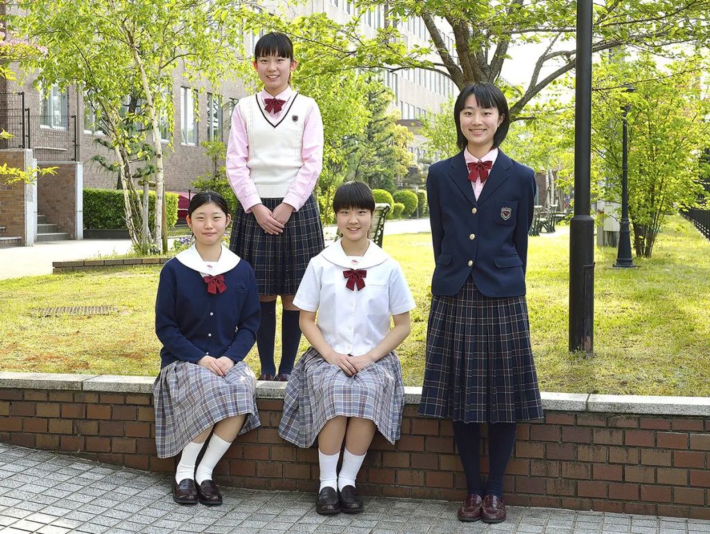 中国女孩被绑架遭遇电击,中国女孩被警察绑架