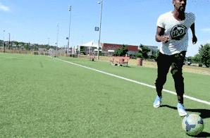 足球后卫实战技巧,足球实战过人技巧