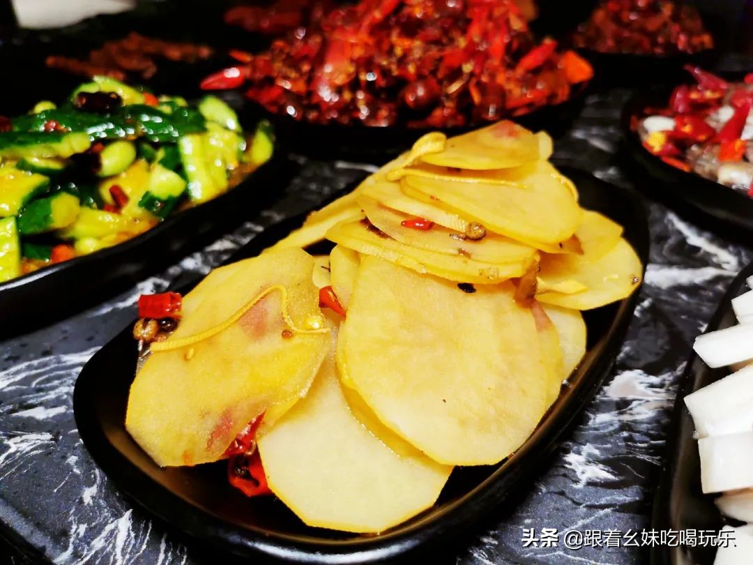 太燃了歌曲视频,西安音乐烧烤餐厅