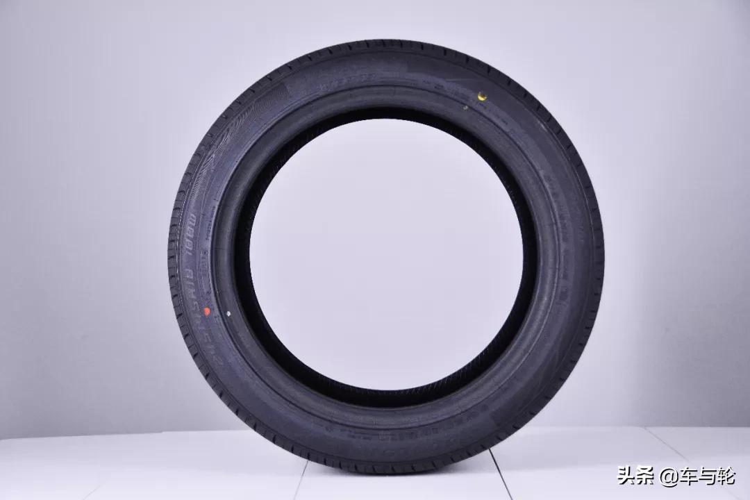 豪华舒适的车,邓禄普ve303和pt5哪款更舒适