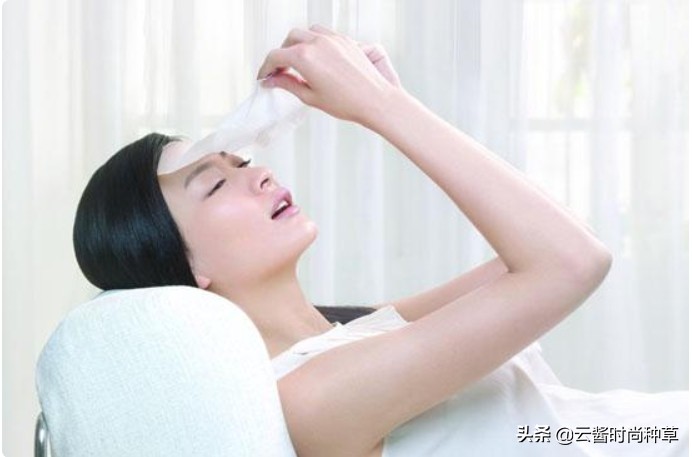 敷面膜4大坏习惯,敷面膜之前打开毛孔的正确方法