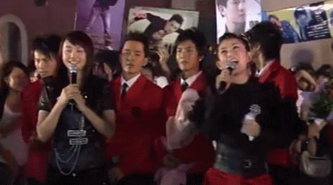 谢娜称二胎后患产后抑郁,谢娜二胎产后复出