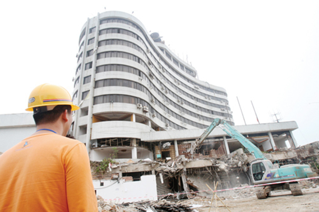 湛江金辉煌最大ktv,以前湛江的金辉煌叫什么酒吧