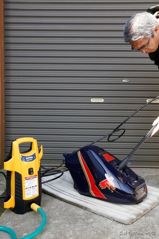 自制油箱最简单的方法,怎么清理油箱内的铁锈