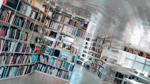 有防抖功能的手机能代替稳定器吗,手机有防抖还需要稳定器吗