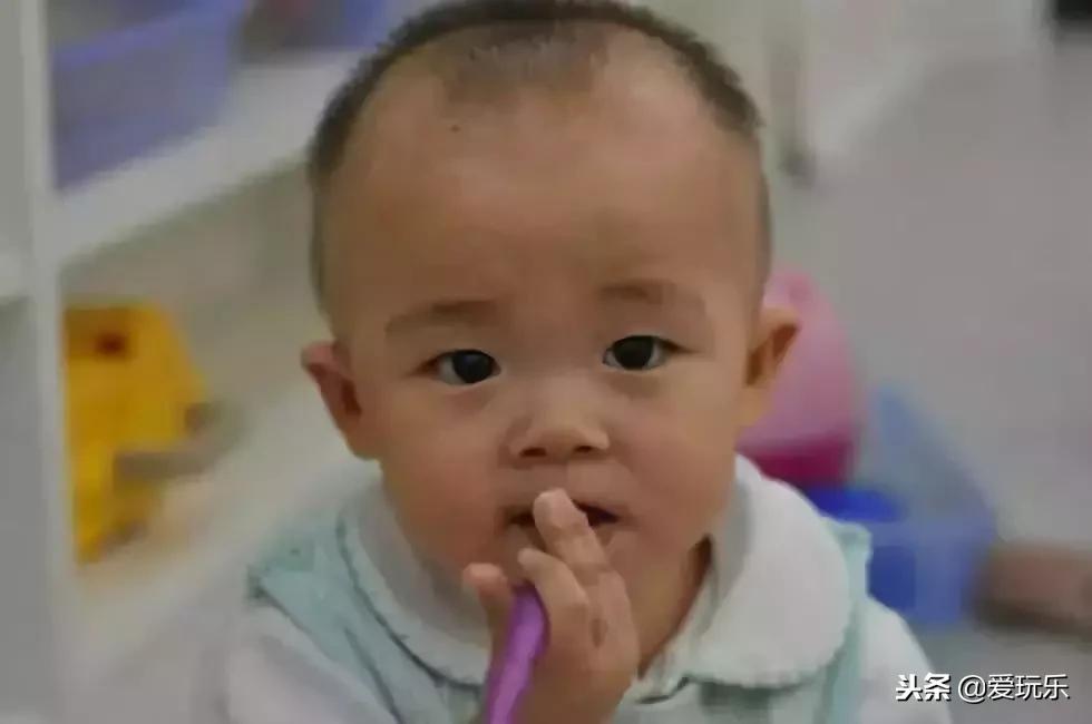 孩子玩水彩笔的危害,用水彩笔画画适合儿童的话