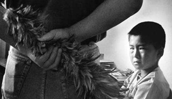 孩子挨打后吐了,小孩被打5个小时后发生呕吐