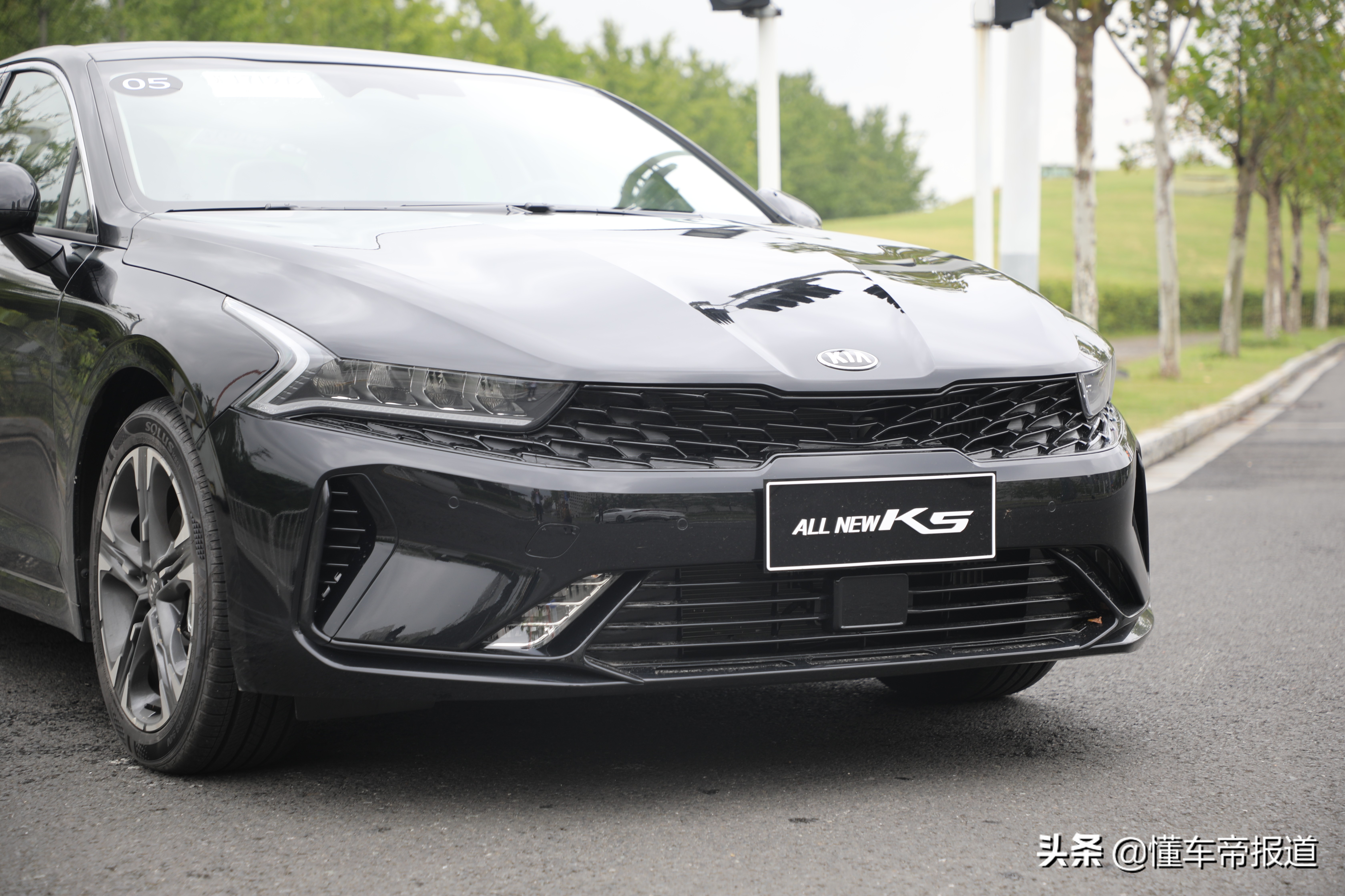 2021款起亚k5凯酷270焕新版,起亚k5凯酷270t豪华版可以入手吗