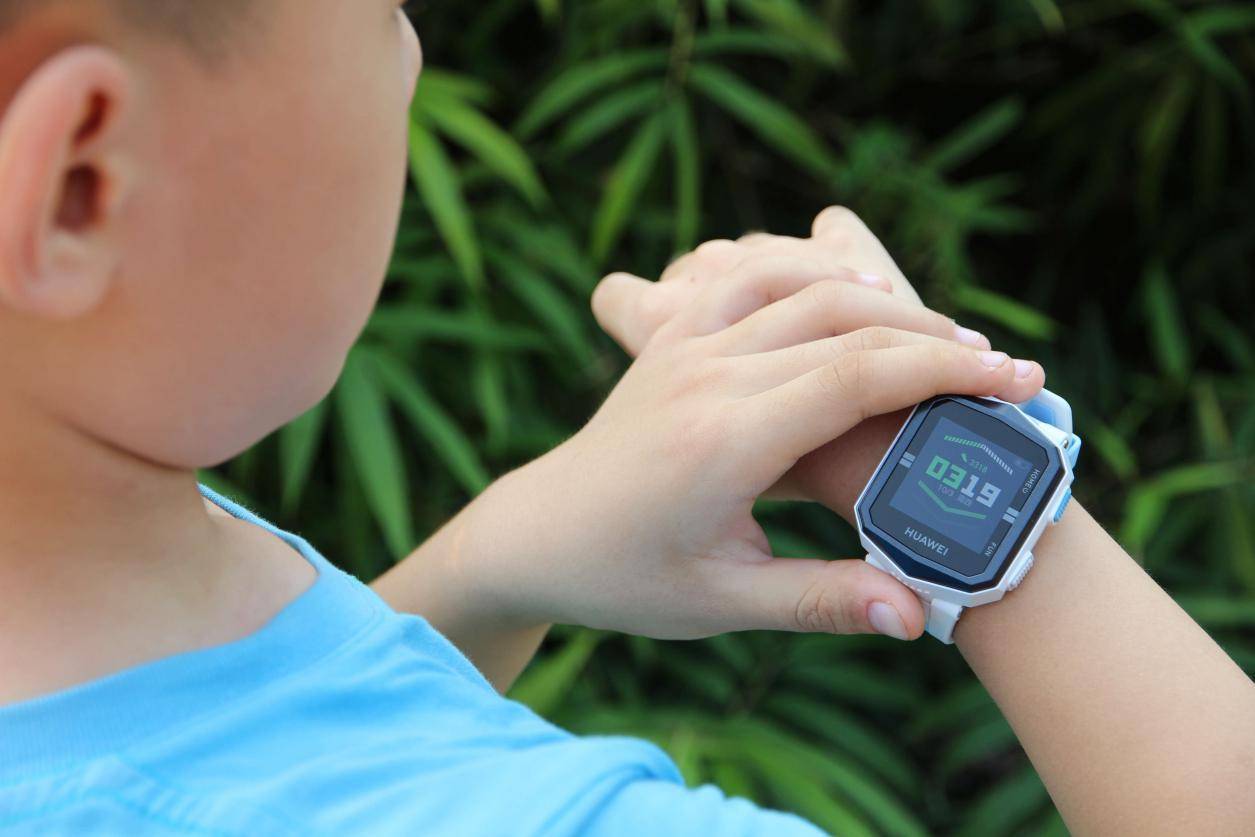 华为3x儿童手表使用教程,华为3x儿童手表拆机