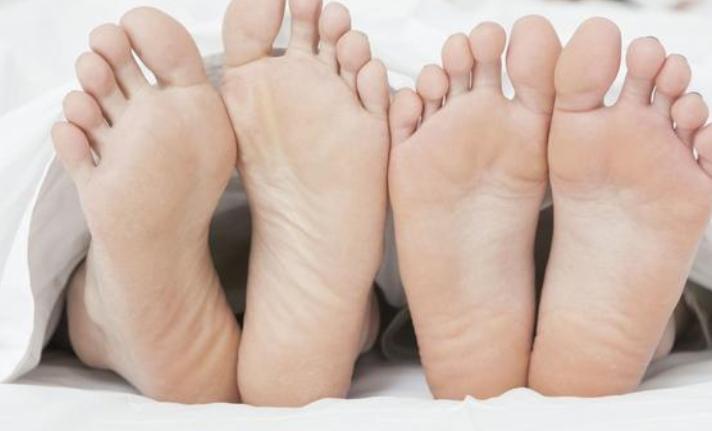 生完孩子出产房会遇到什么尴尬事,第一次生娃经历的尴尬事