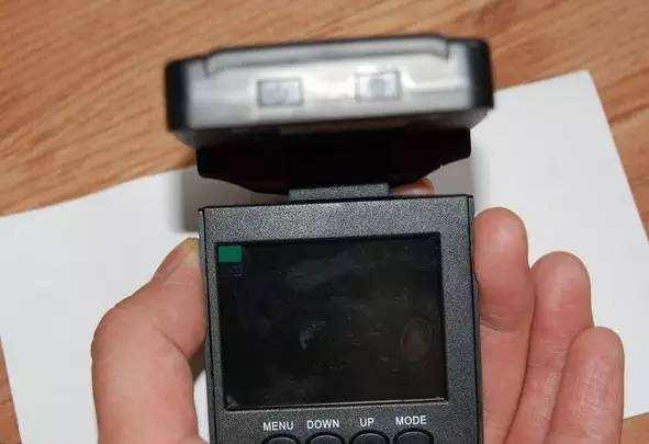 行车记录仪的种类和使用方法,行车记录仪好和不好的差别