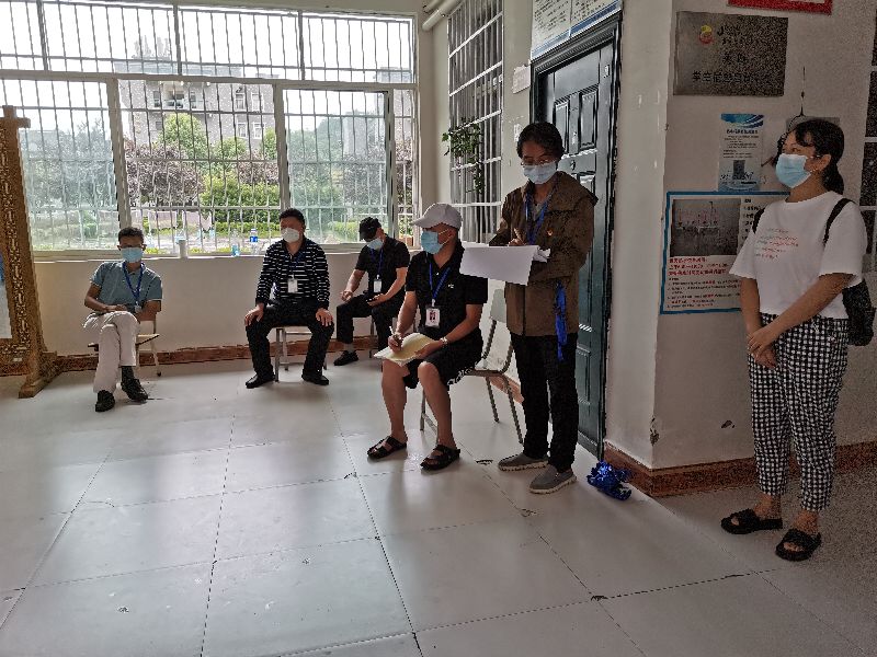 奋战疫情一线的医护们,抗击疫情奋战一线医护