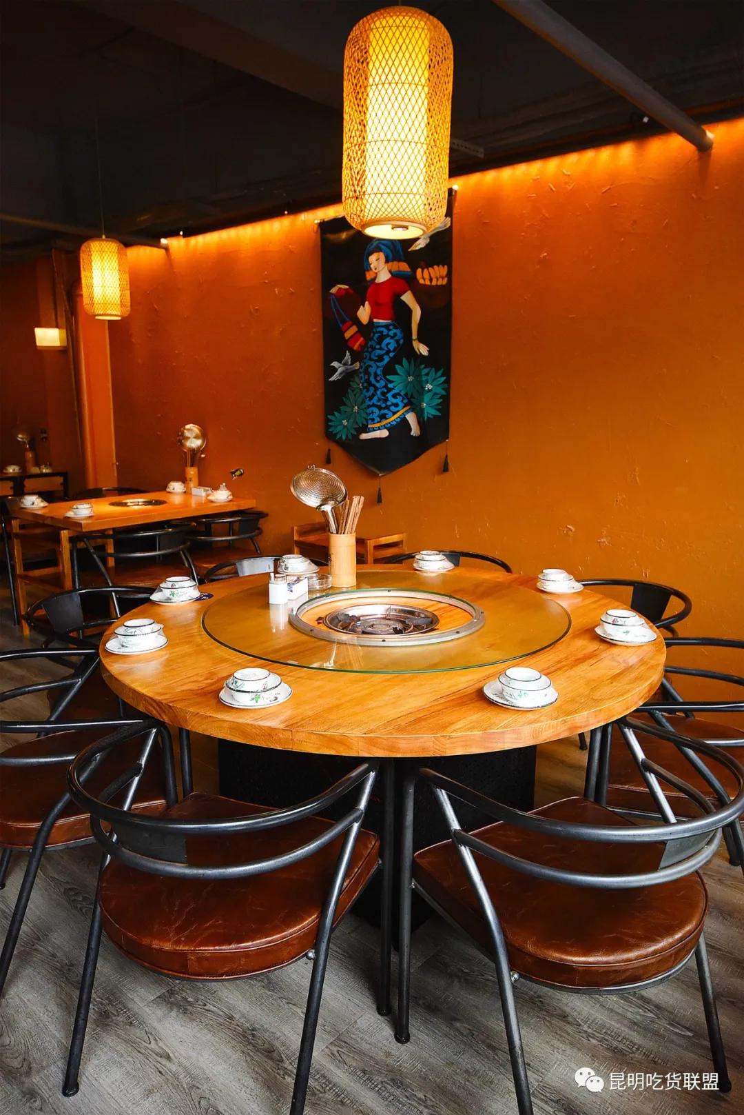 昆明藏在巷子里的酸汤火锅,昆明酸汤火锅