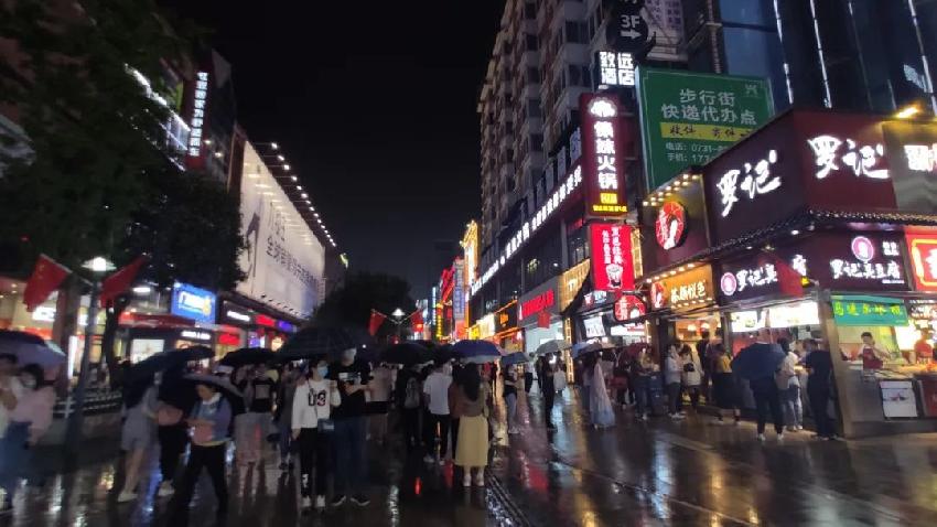 我们发现了新餐饮生意的10个秘密,最全的餐饮经营模式