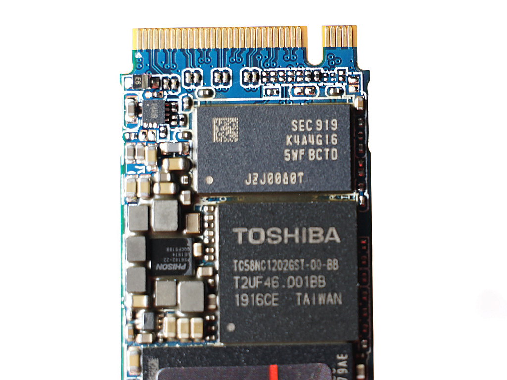 东芝rc500和铠侠rc10,东芝rc500处于什么地位