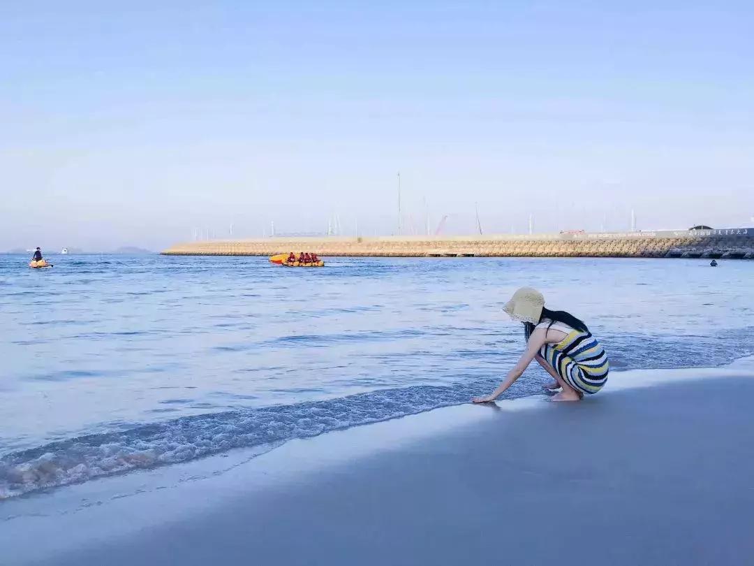 深圳小梅沙海滩在哪里,深圳小梅沙海滩