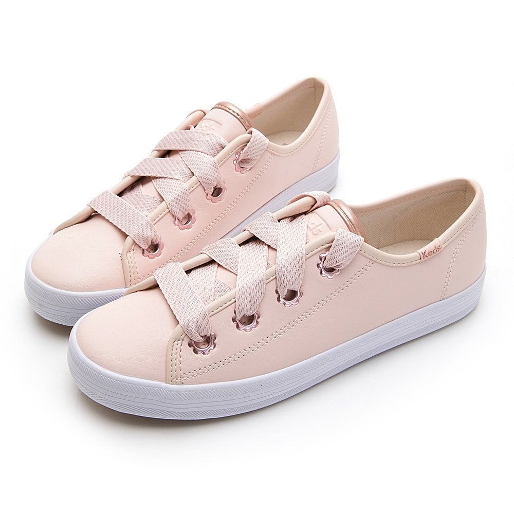 春日赏樱季又来了！造型少女还不够，换上这些粉色运动鞋才够气氛