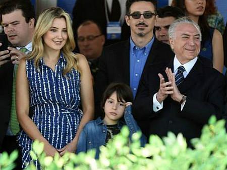 布丽吉特米歇尔,布丽吉特莫伊纳汉