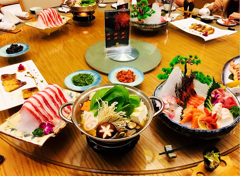 苏州阳澄湖吃蟹住哪个酒店,下榻酒店进餐