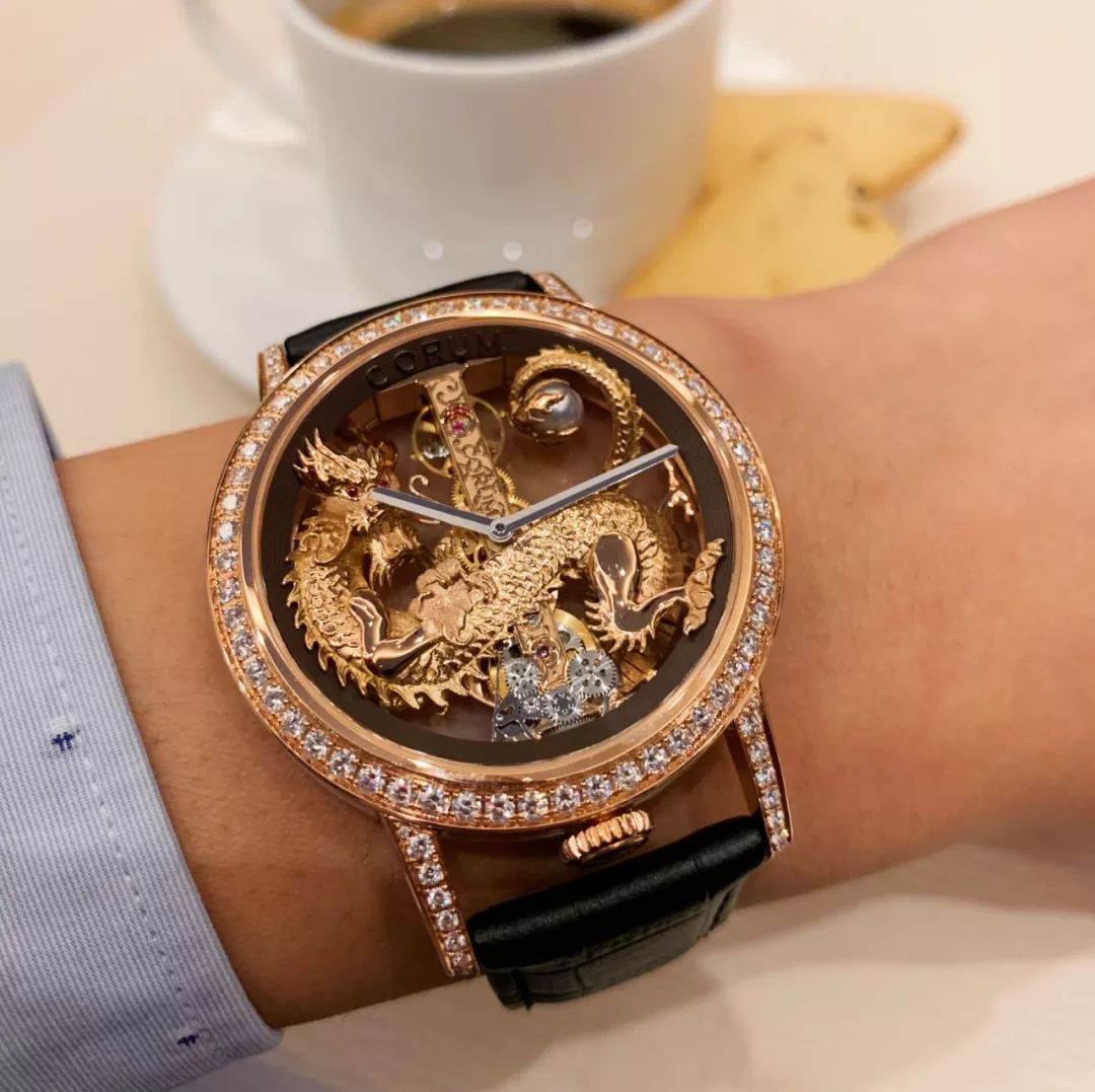 不止是表圈“造桥”大师！带你领略不一样的昆仑表最新款腕表