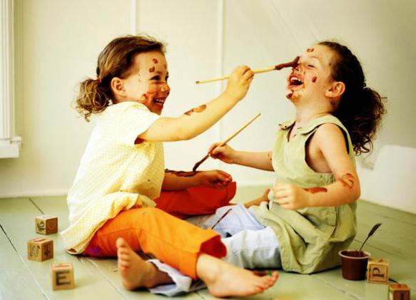 孩子怕生怎么办？父母找准原因后，善用脱敏法帮娃改正