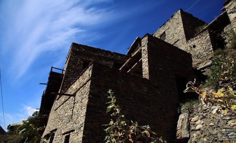 四川一个千年历史的古村落,藏于在四川深山中的古寨