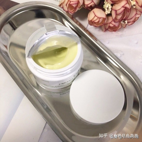 进口化妆品保质期在哪里看,干货生产日期标签