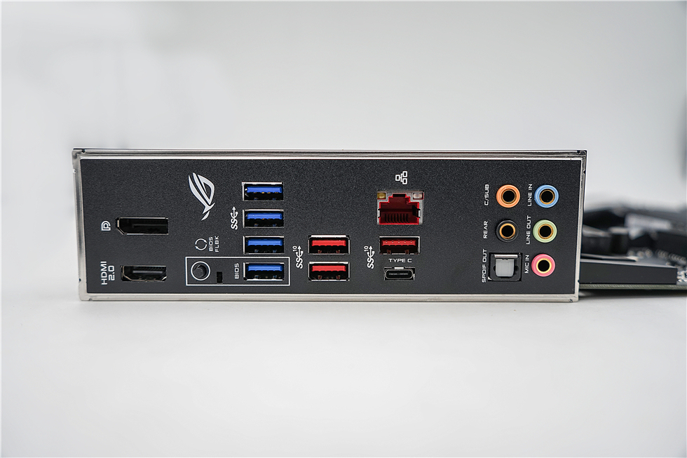 amd3600x和i710400f,amd3600x配微星b450适合什么系统