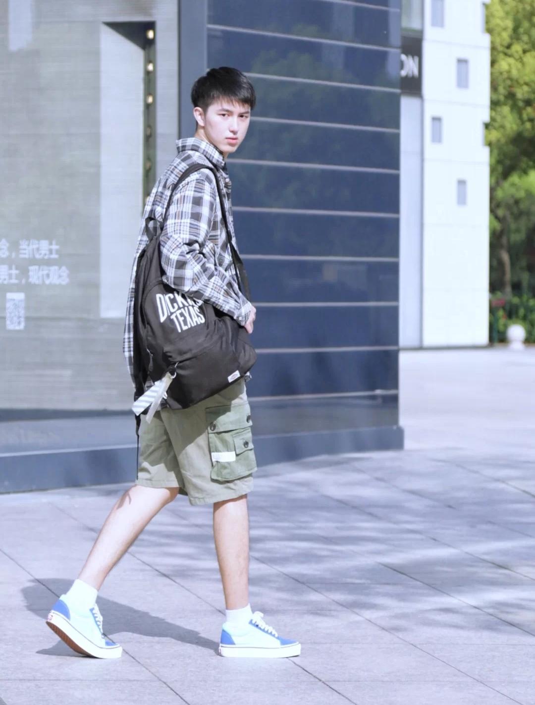 工装短裤搭配男生180,175男生如何穿短裤不显个子矮