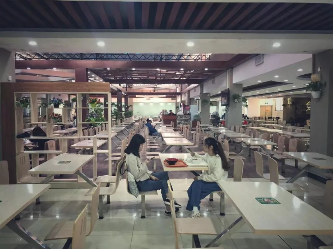 钦州有哪些县城美食,钦州哪些小学有美食