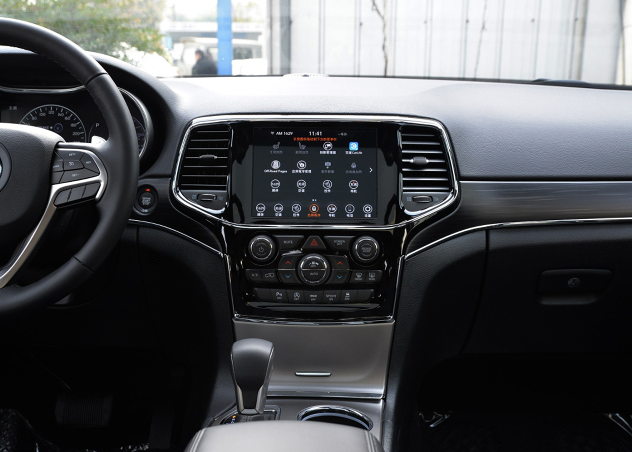 2019年全新jeep切诺基,2023款jeep大切诺基空气悬架