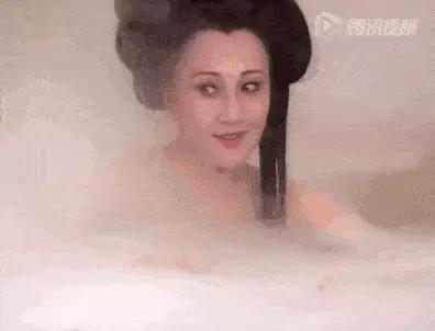 90年代女歌手林芳兵,林芳兵周洁哪个更美