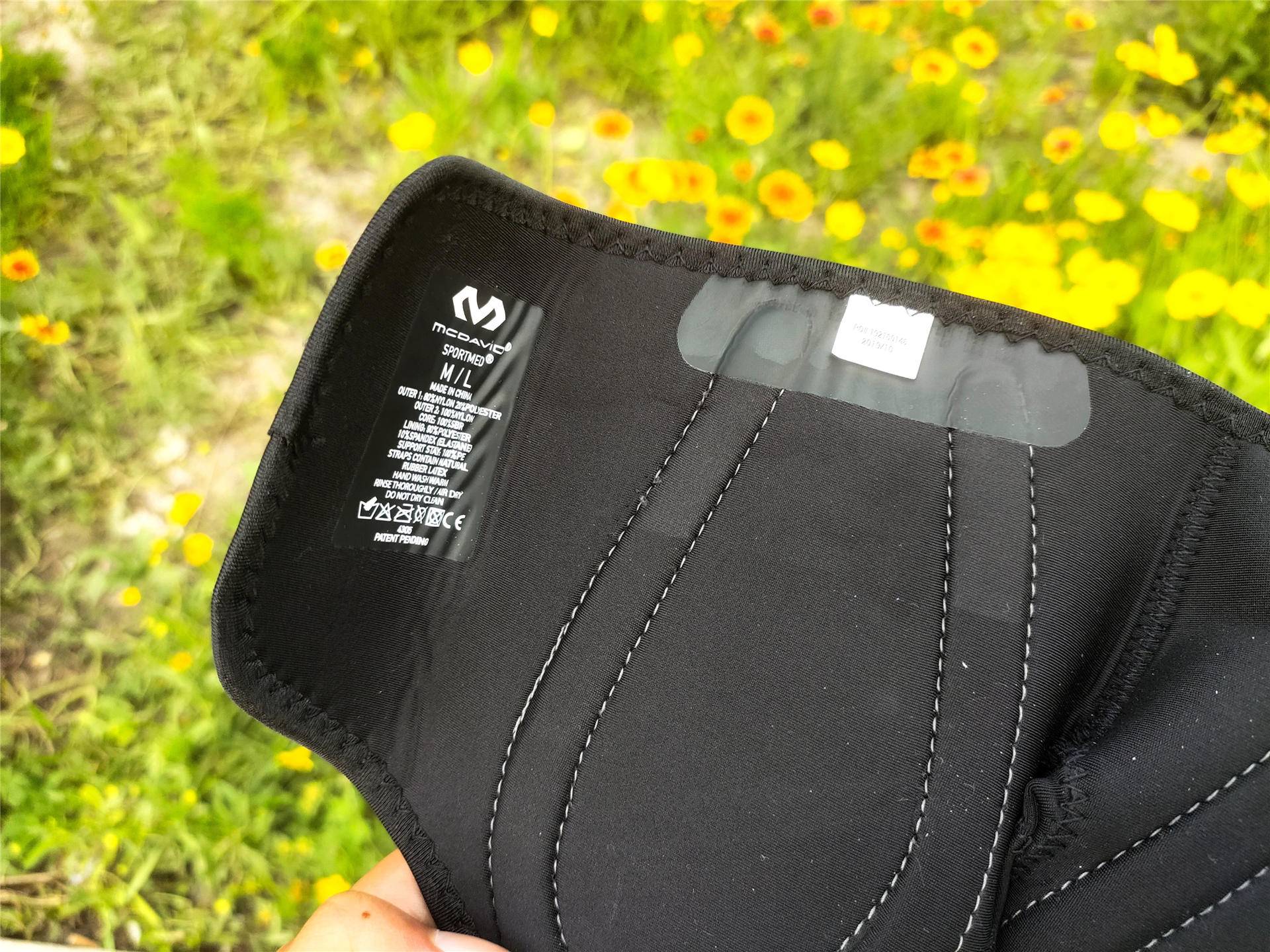 打篮球脚崴了能走路但是很痛,打篮球崴脚还想打