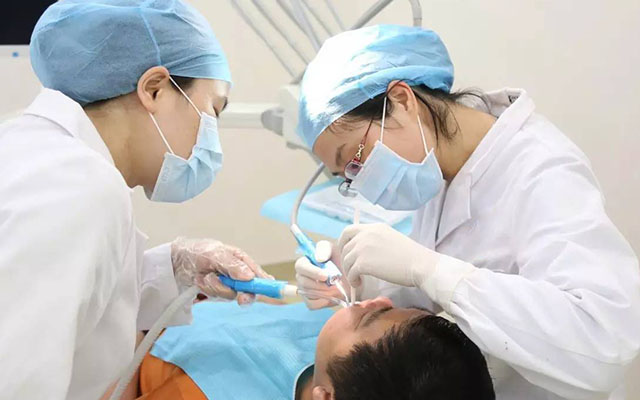 比“卖茅台”还赚钱？牙科生意成“暴利行业”，吸引众多资本入局