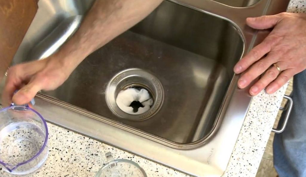 小苏打的四个妙用你记住了吗,你知道小苏打的妙用有多少吗