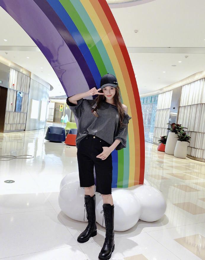 baby穿高筒靴,baby穿的所有长筒靴