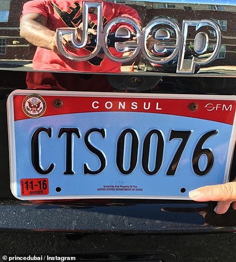 美国男子假扮沙特王子行骗,美国男子伪装富豪骗女性