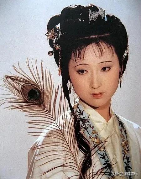 鍥涘ぇ鍚嶈憲鍗佸ぇ缁忓吀閰嶄箰,鍑犲ぇ缁忓吀褰辫閰嶄箰