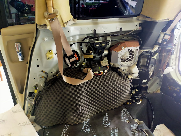 婵槼姹借溅闊冲搷鏀硅闅旈煶闄嶅櫔,閼揪姹借溅闊冲搷鏀硅