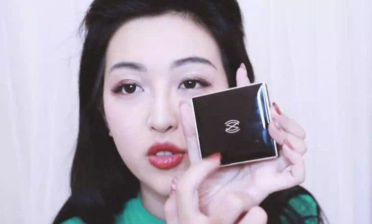 pony粉饼推荐,ponyenergy佩琪妮柔焦凝光粉饼